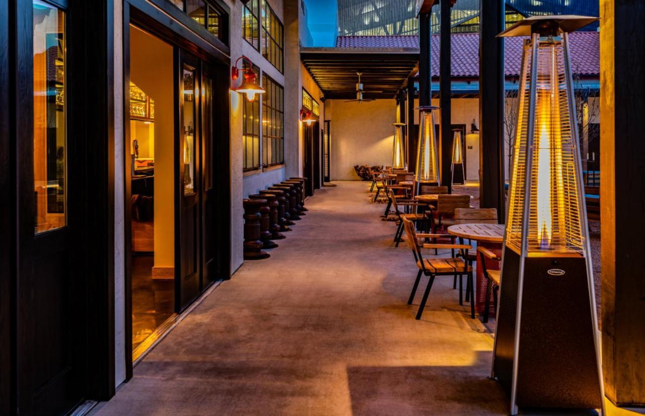 瓦伦西亚酒店集团特希坎苑酒店 歐文 外观 照片